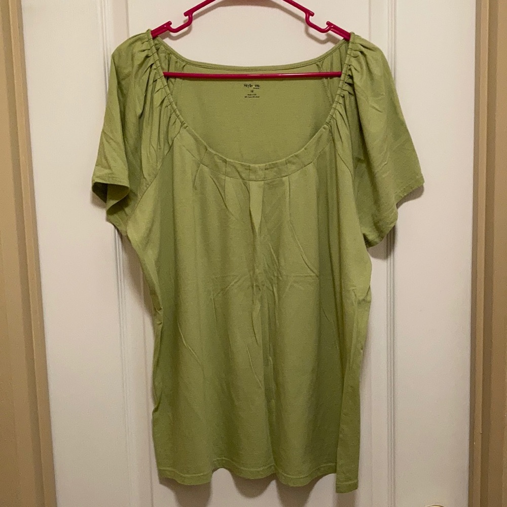 Style & Co. Women’s Size 1X Green Short-sleeve Shirt